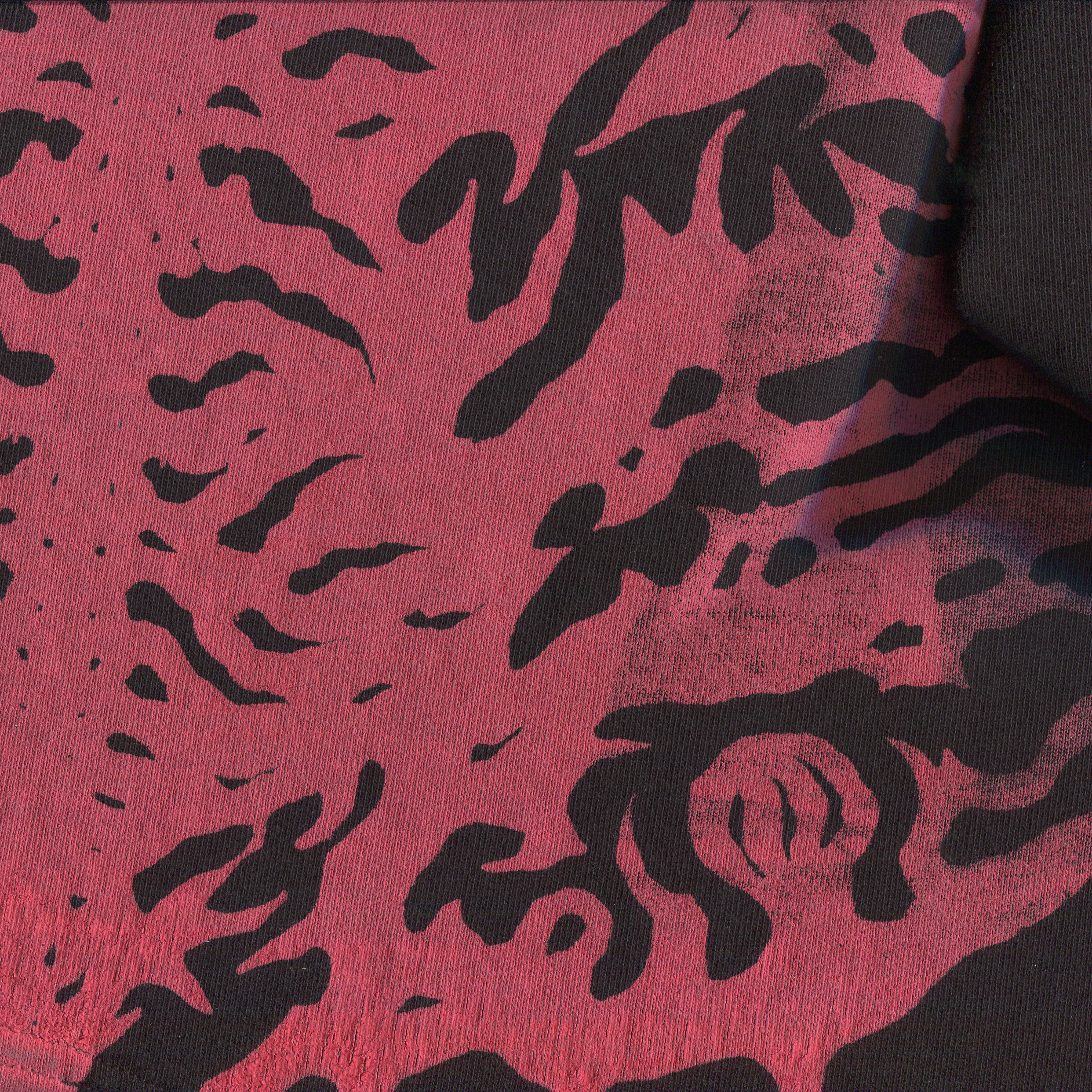 APPLIQUE-TEE