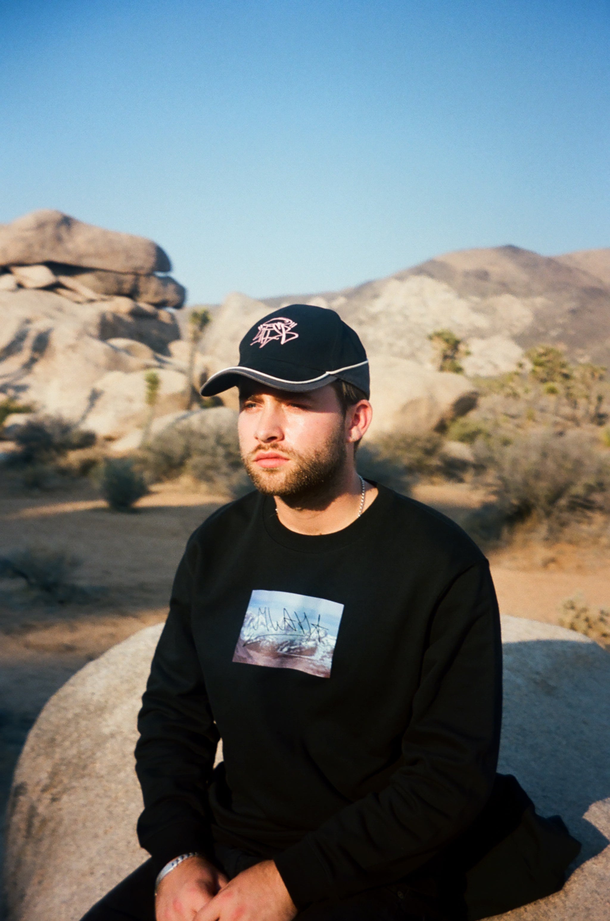 HIMALAYAS BOX LOGO CREWNECK