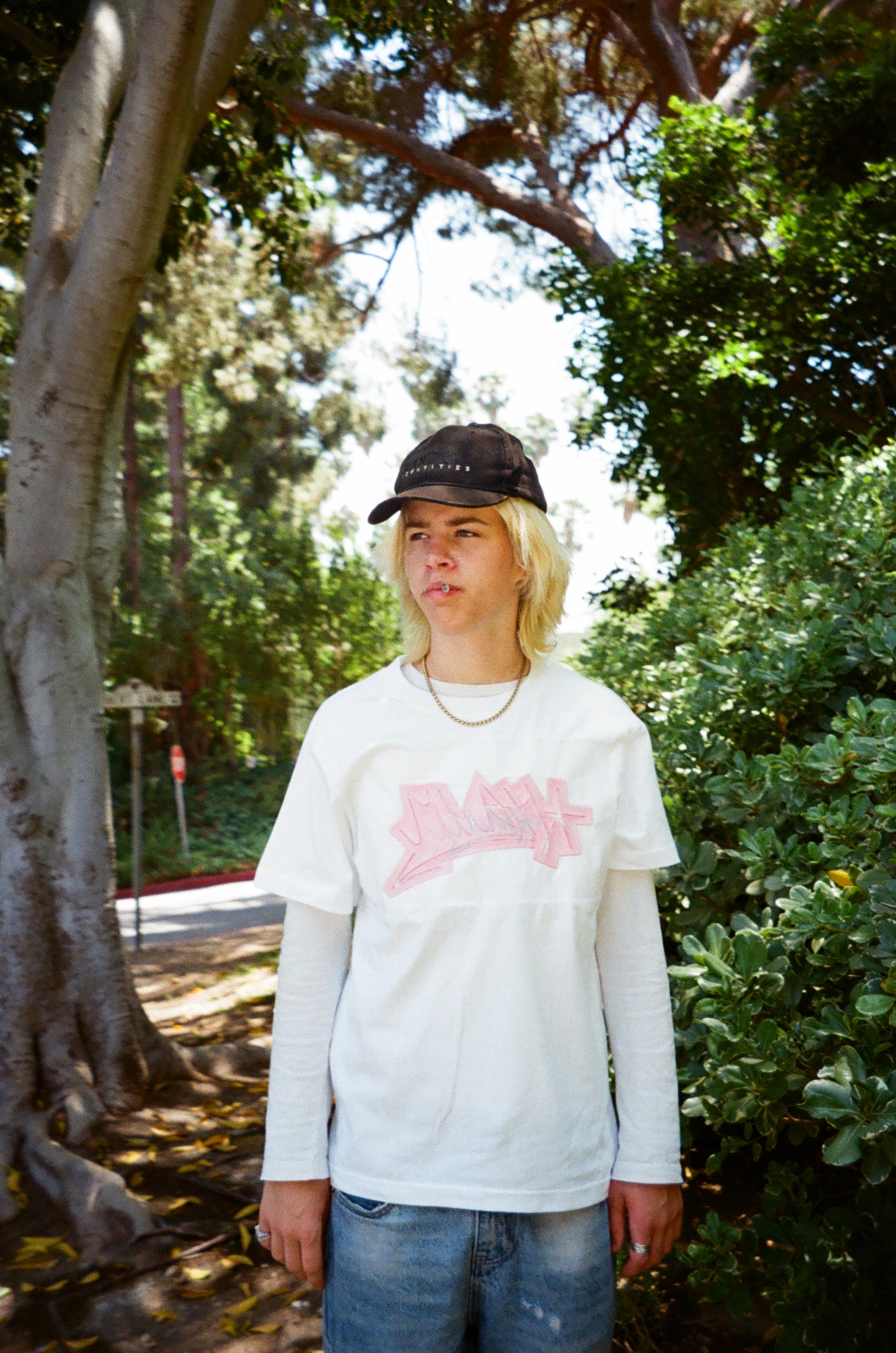 MWAH ART T-SHIRT