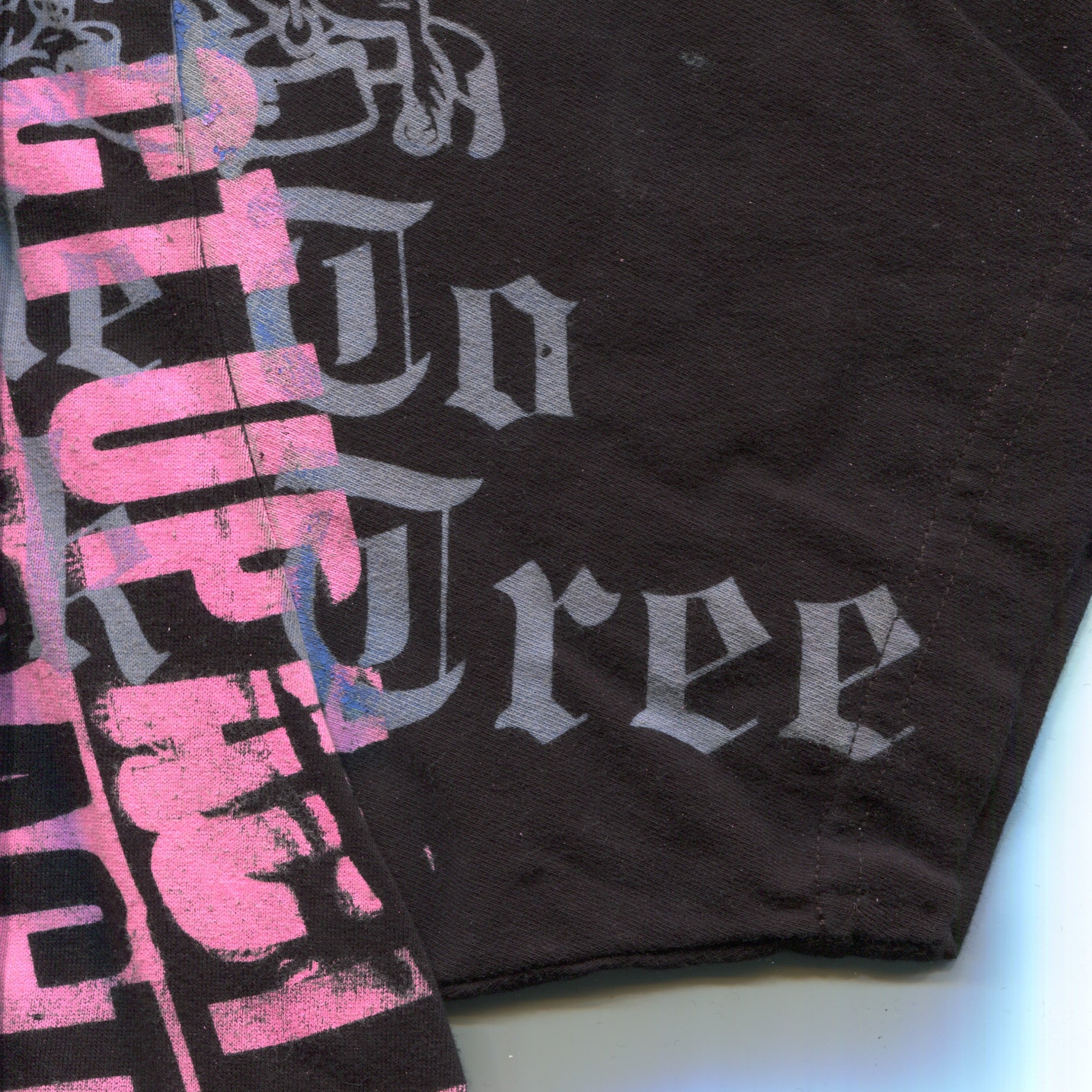 10F1 HEALTH CARE NOT WARFARE TEE