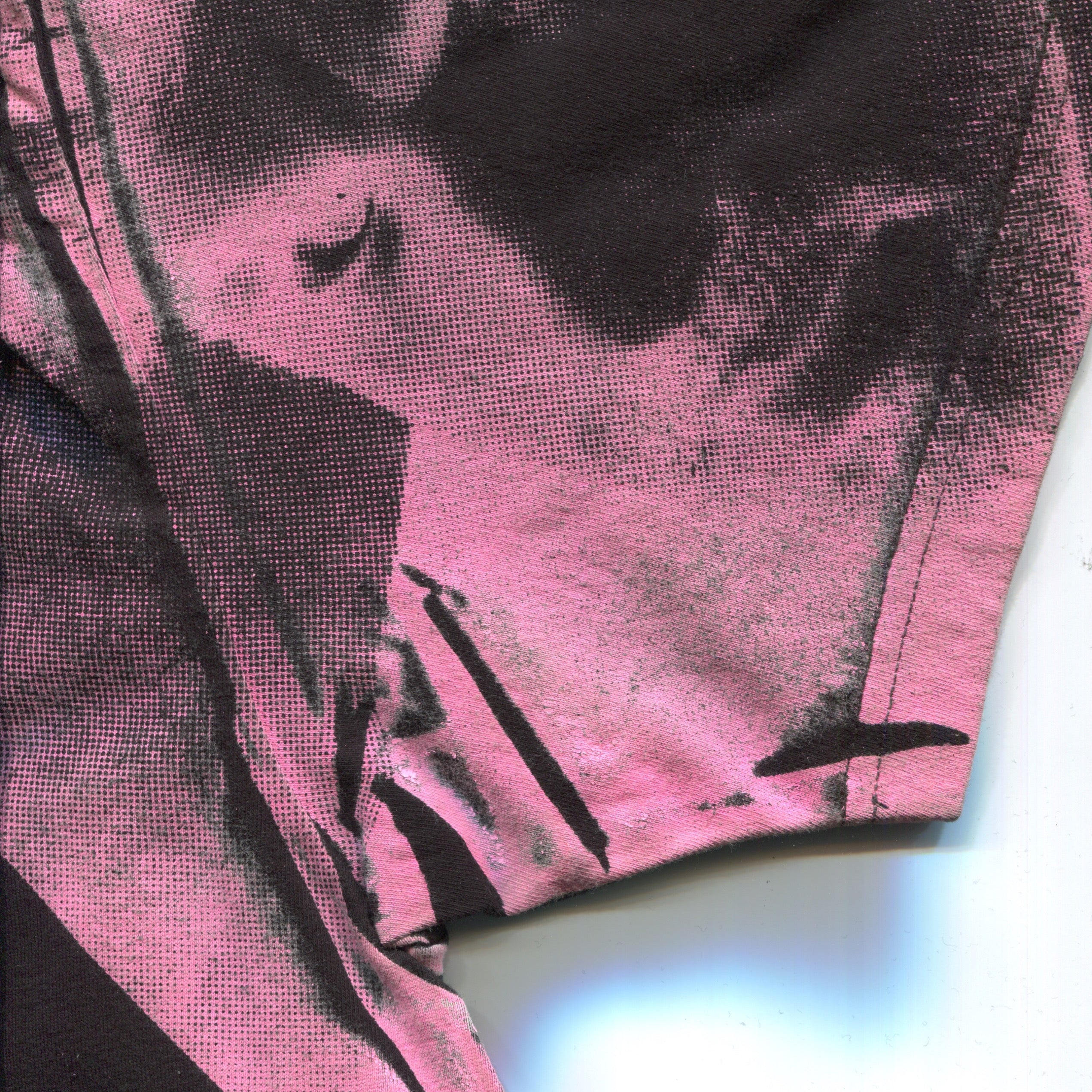 10F1 HEALTH CARE NOT WARFARE TEE